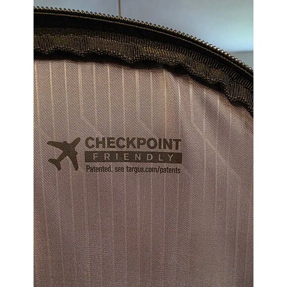 Targus Mobile ViP Carrying(Backpack) for 15.6″ Notebook Checkpoint Friendly NWOT - Picture 9 of 13